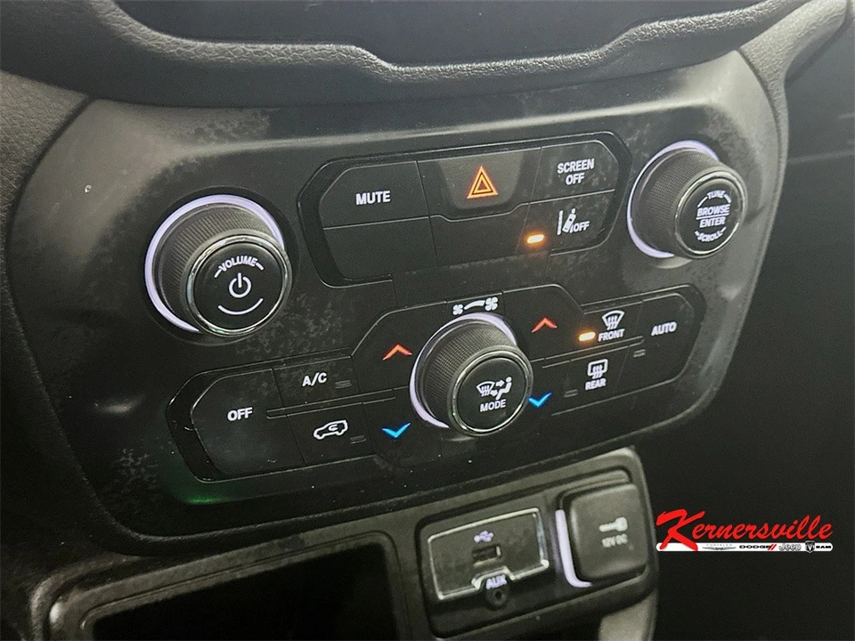 2021 Jeep Renegade - Image 18 of 21