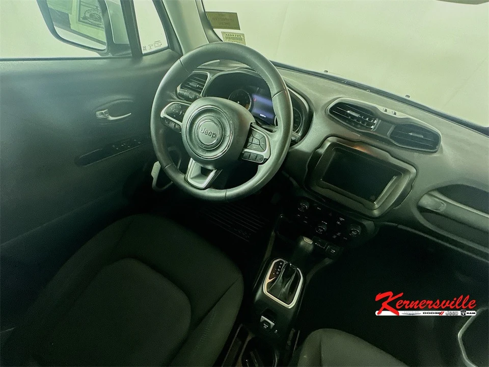2021 Jeep Renegade - Image 9 of 12