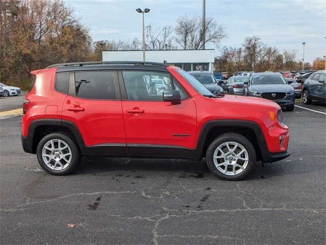 2021 Jeep Renegade - Image 10 of 21
