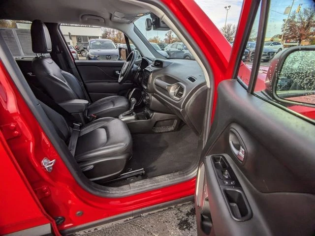 2021 Jeep Renegade - Image 12 of 21