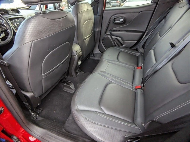 2021 Jeep Renegade - Image 14 of 21