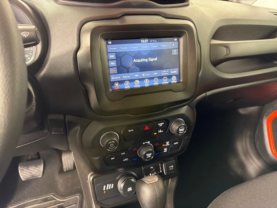 2021 Jeep Renegade - Image 14 of 21