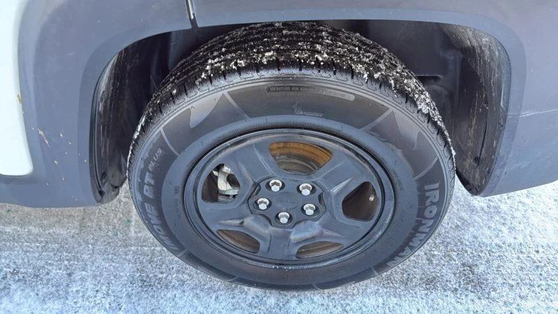2021 Jeep Renegade - Image 9 of 12