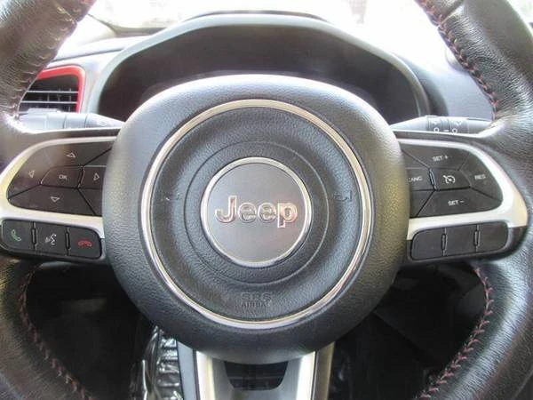 2021 Jeep Renegade - Image 13 of 21