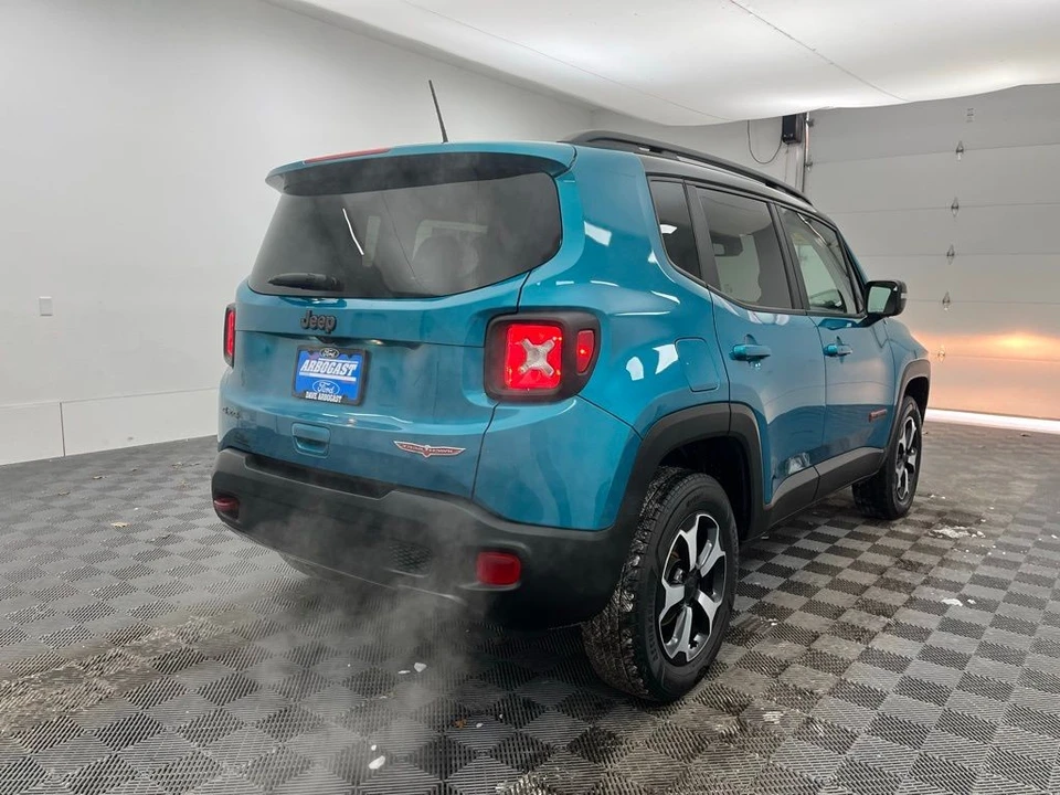 2021 Jeep Renegade - Image 11 of 12