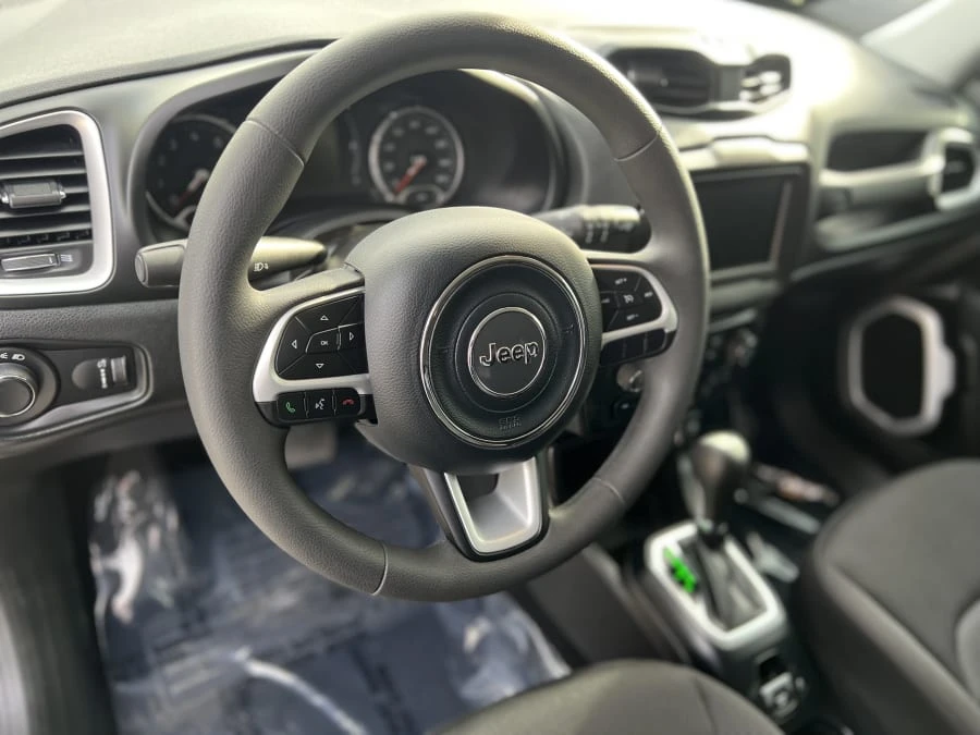 2021 Jeep Renegade - Image 13 of 26