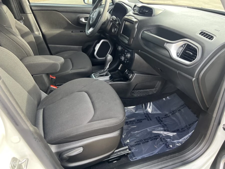 2021 Jeep Renegade - Image 16 of 26
