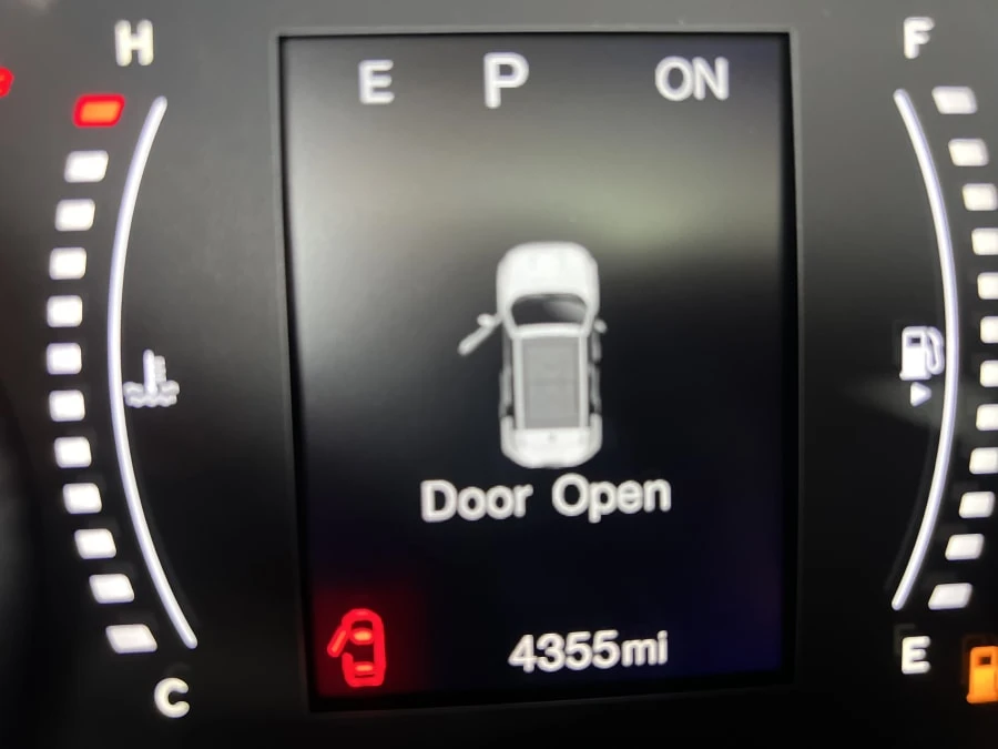 2021 Jeep Renegade - Image 12 of 26