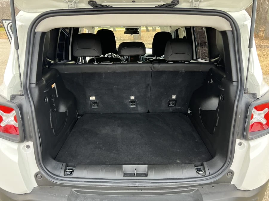 2021 Jeep Renegade - Image 11 of 26