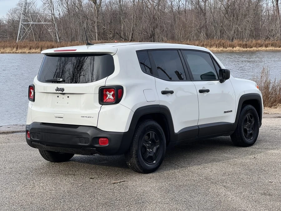 2021 Jeep Renegade - Image 4 of 26