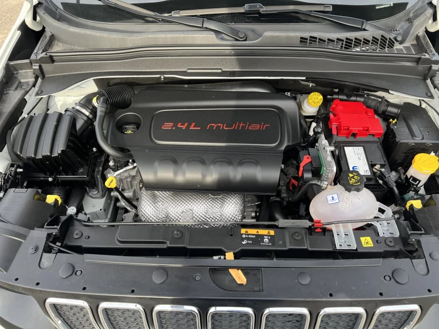 2021 Jeep Renegade - Image 25 of 26
