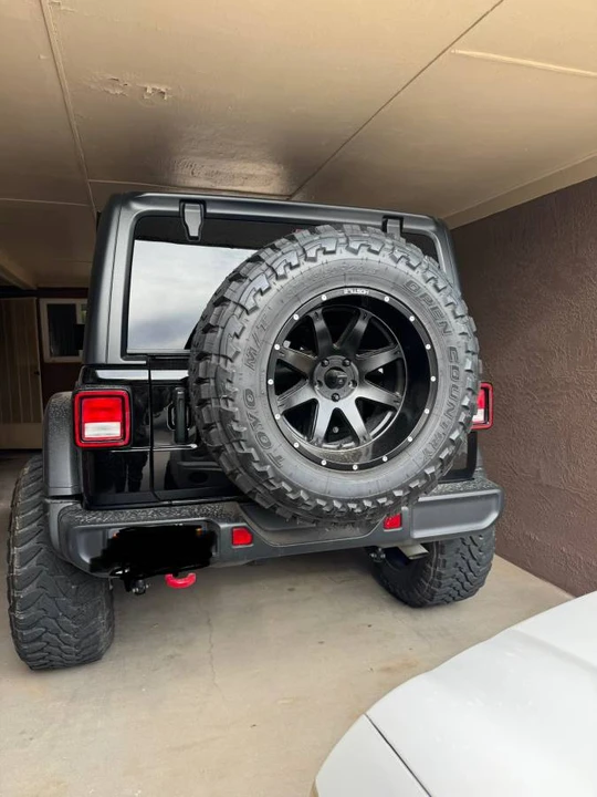 2021 Jeep JL Wrangler - Image 10 of 10
