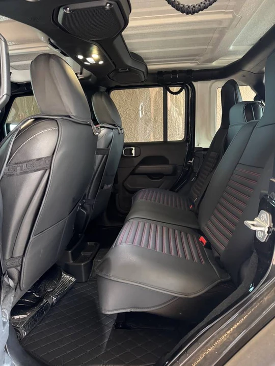 2021 Jeep JL Wrangler - Image 9 of 10