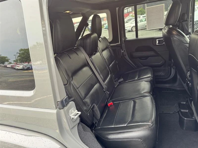 2021 Jeep JL Wrangler - Image 19 of 20