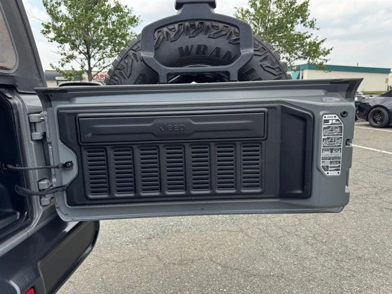 2021 Jeep JL Wrangler - Image 12 of 20