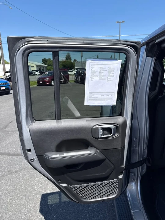 2021 Jeep JL Wrangler - Image 10 of 19