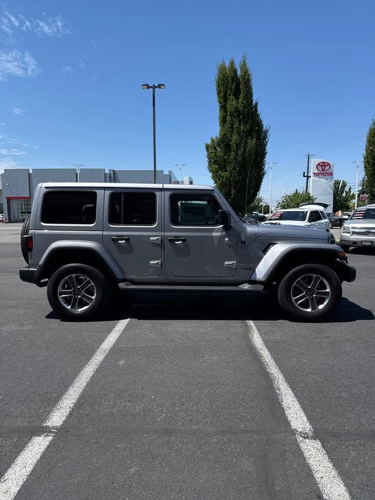 2021 Jeep JL Wrangler - Image 4 of 19