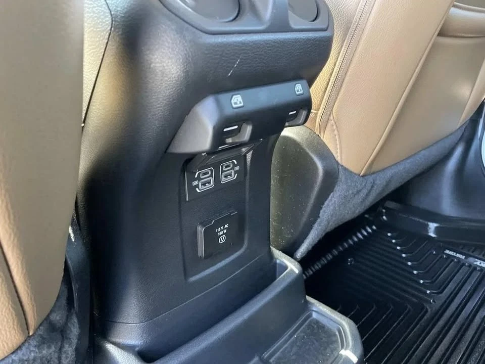 2021 Jeep JL Wrangler - Image 5 of 12