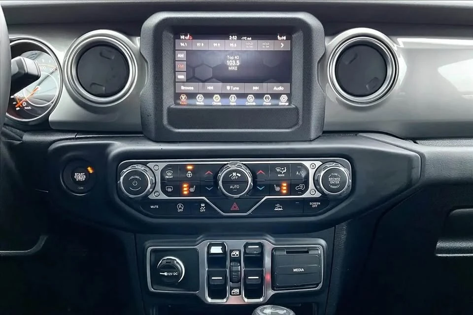 2021 Jeep JL Wrangler - Image 8 of 20