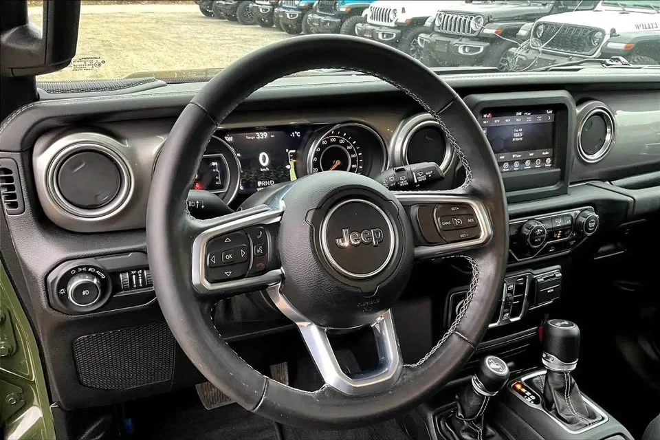 2021 Jeep JL Wrangler - Image 12 of 20