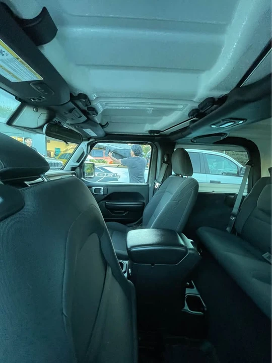2021 Jeep JL Wrangler - Image 7 of 9