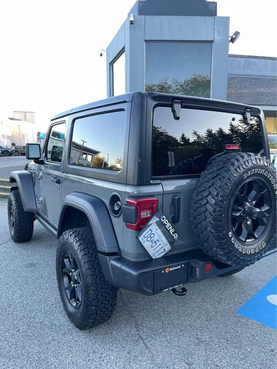 2021 Jeep JL Wrangler - Image 4 of 9