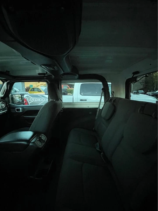 2021 Jeep JL Wrangler - Image 9 of 9