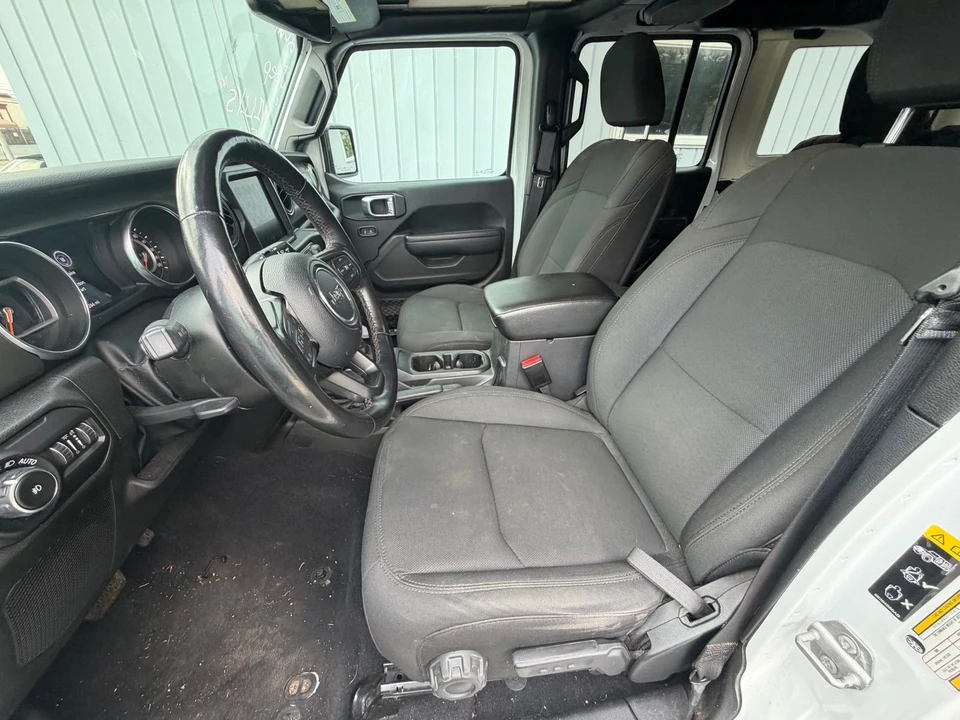 2021 Jeep JL Wrangler - Image 18 of 31