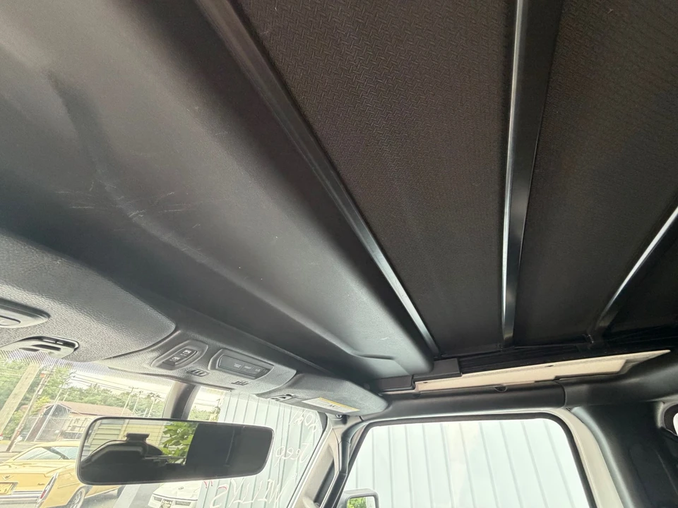 2021 Jeep JL Wrangler - Image 13 of 31