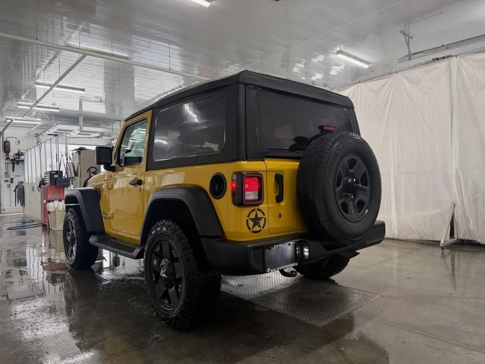 2021 Jeep JL Wrangler - Image 4 of 10
