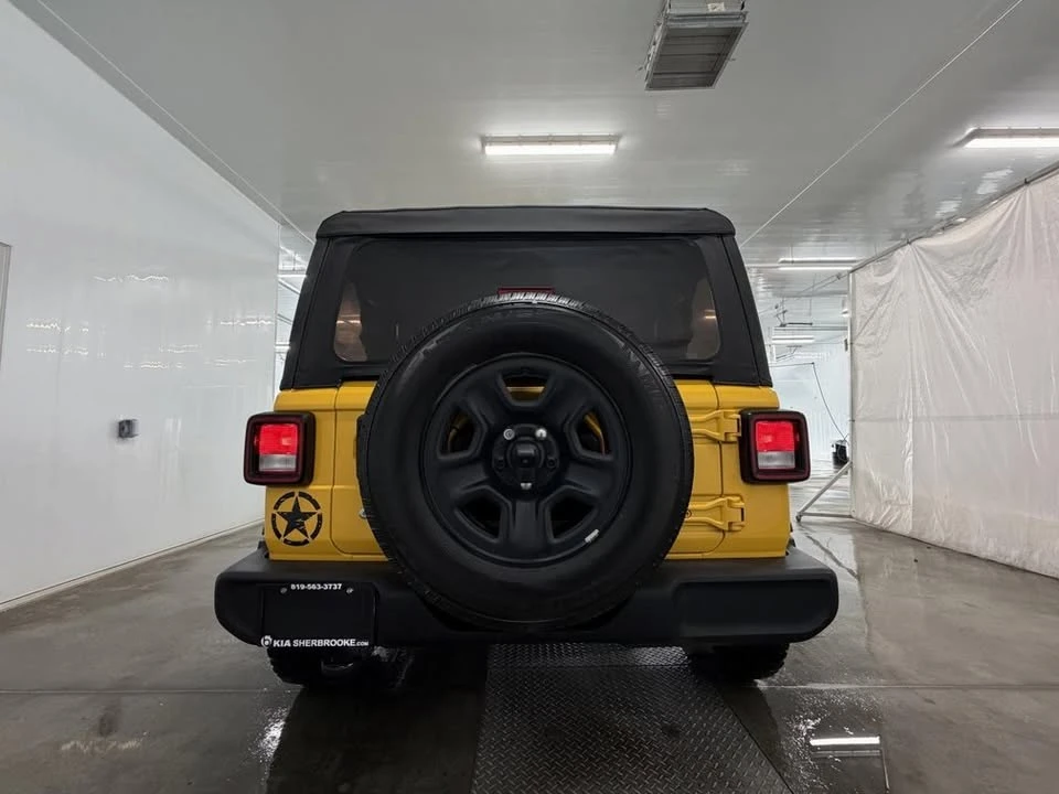 2021 Jeep JL Wrangler - Image 5 of 10