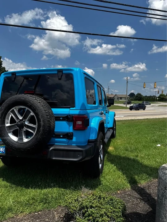 2021 Jeep JL Wrangler - Image 5 of 7