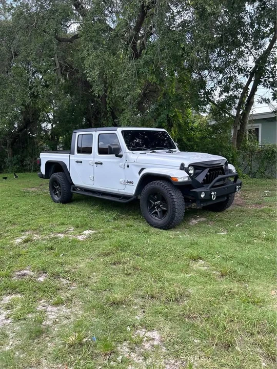 2021 Jeep JL Wrangler - Image 3 of 9
