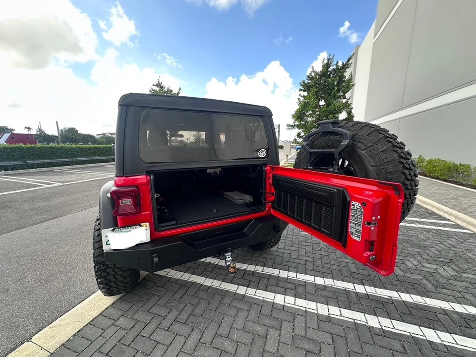 2021 Jeep JL Wrangler - Image 15 of 21