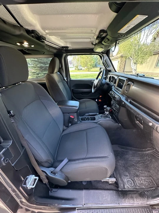 2021 Jeep JL Wrangler - Image 17 of 21