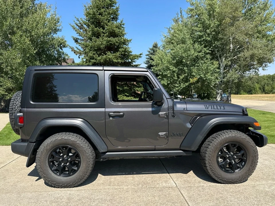 2021 Jeep JL Wrangler - Image 4 of 21