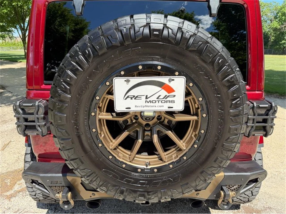 2021 Jeep JL Wrangler - Image 17 of 31