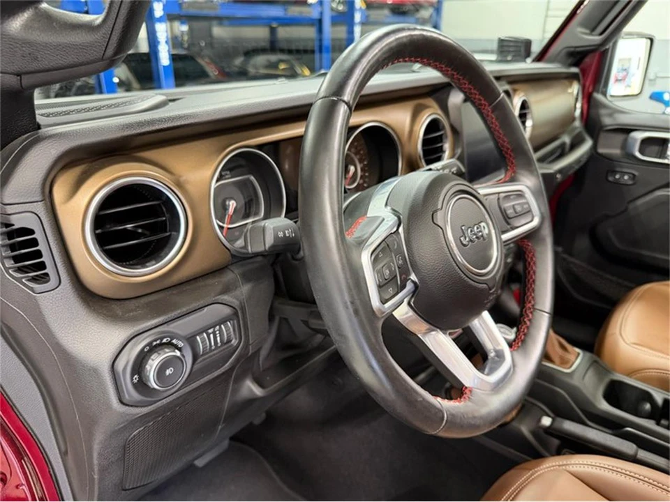 2021 Jeep JL Wrangler - Image 19 of 31