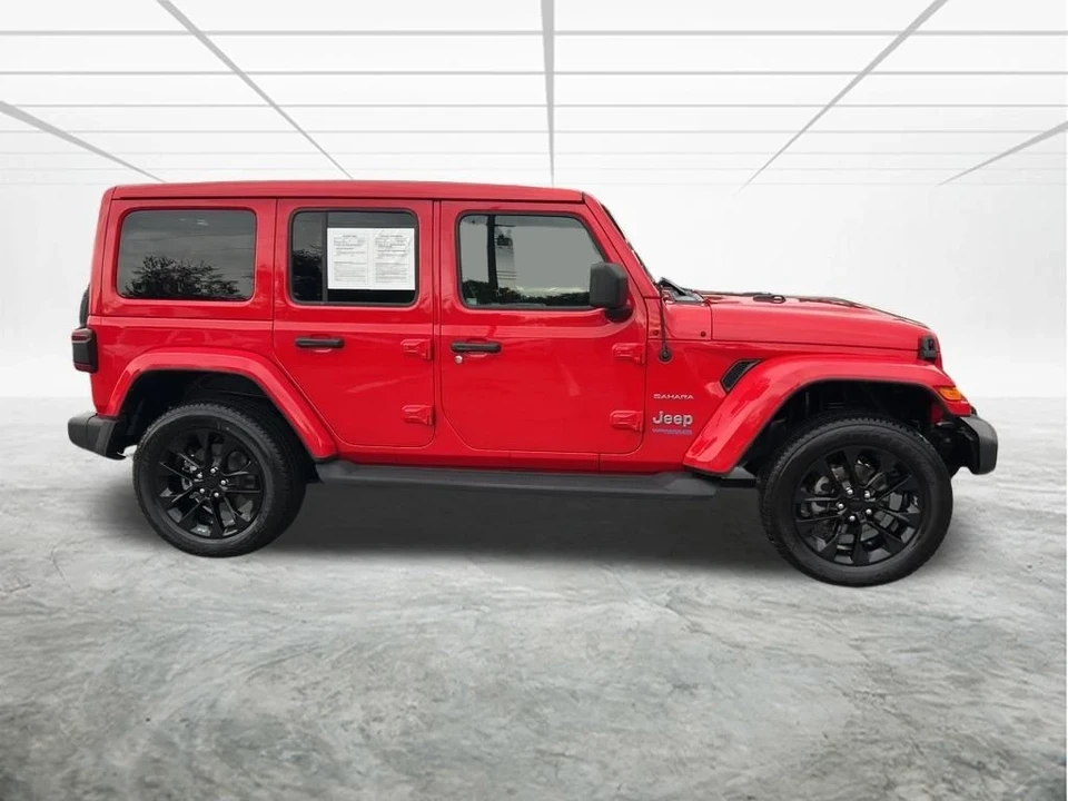 2021 Jeep JL Wrangler - Image 3 of 12