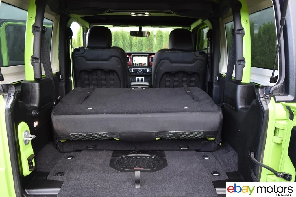 2021 Jeep JL Wrangler - Image 17 of 21