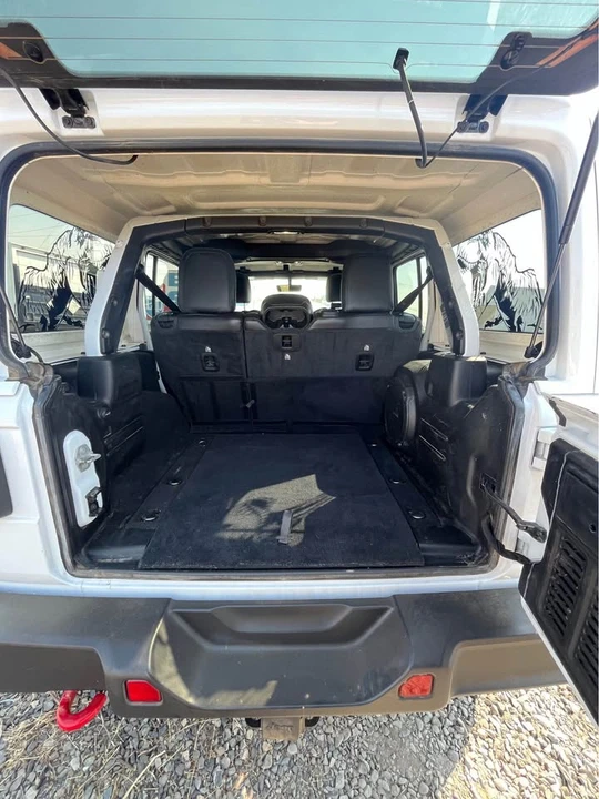 2021 Jeep JL Wrangler - Image 10 of 15