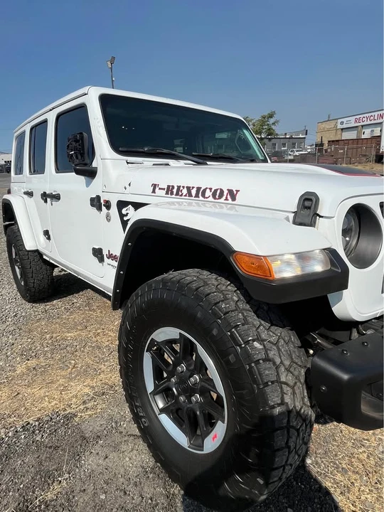 2021 Jeep JL Wrangler - Image 2 of 15