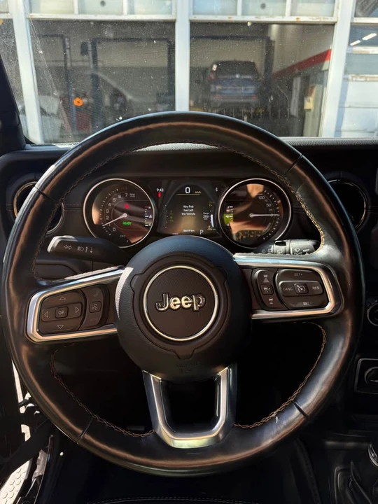 2021 Jeep JL Wrangler - Image 10 of 13