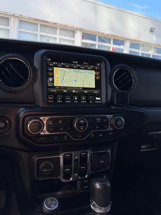 2021 Jeep JL Wrangler - Image 11 of 13