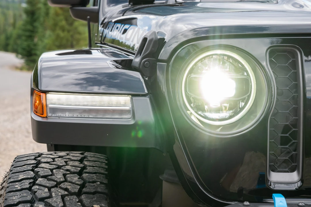 2021 Jeep JL Wrangler - Image 16 of 31