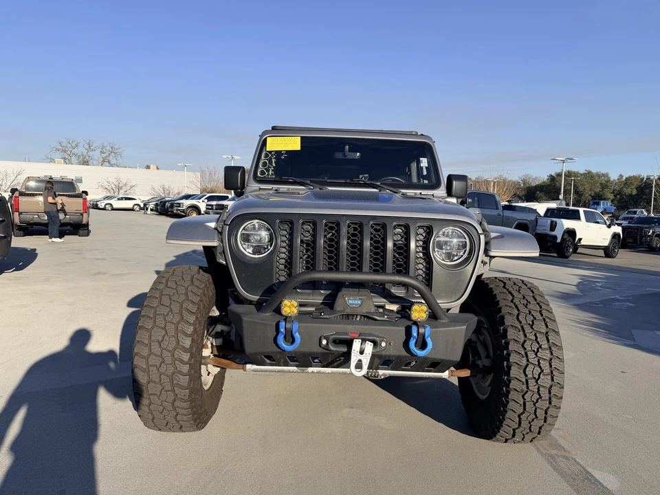 2021 Jeep JL Wrangler - Image 2 of 10