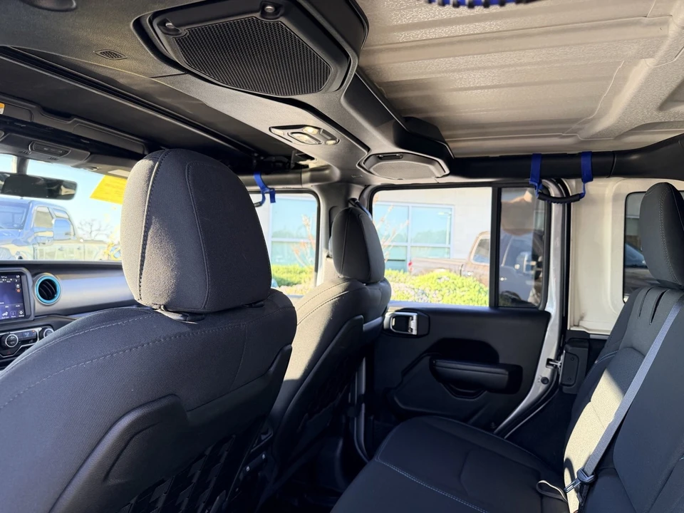 2021 Jeep JL Wrangler - Image 7 of 10