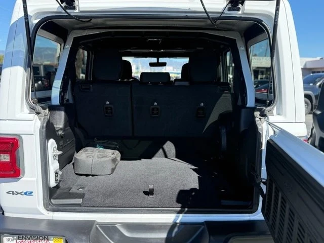 2021 Jeep JL Wrangler - Image 10 of 12