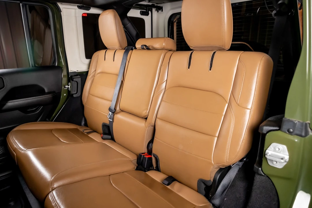 2021 Jeep JL Wrangler - Image 21 of 21