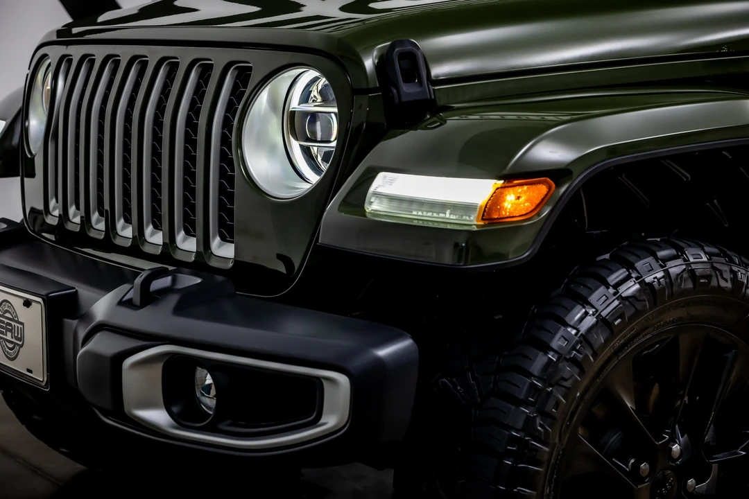 2021 Jeep JL Wrangler - Image 14 of 21